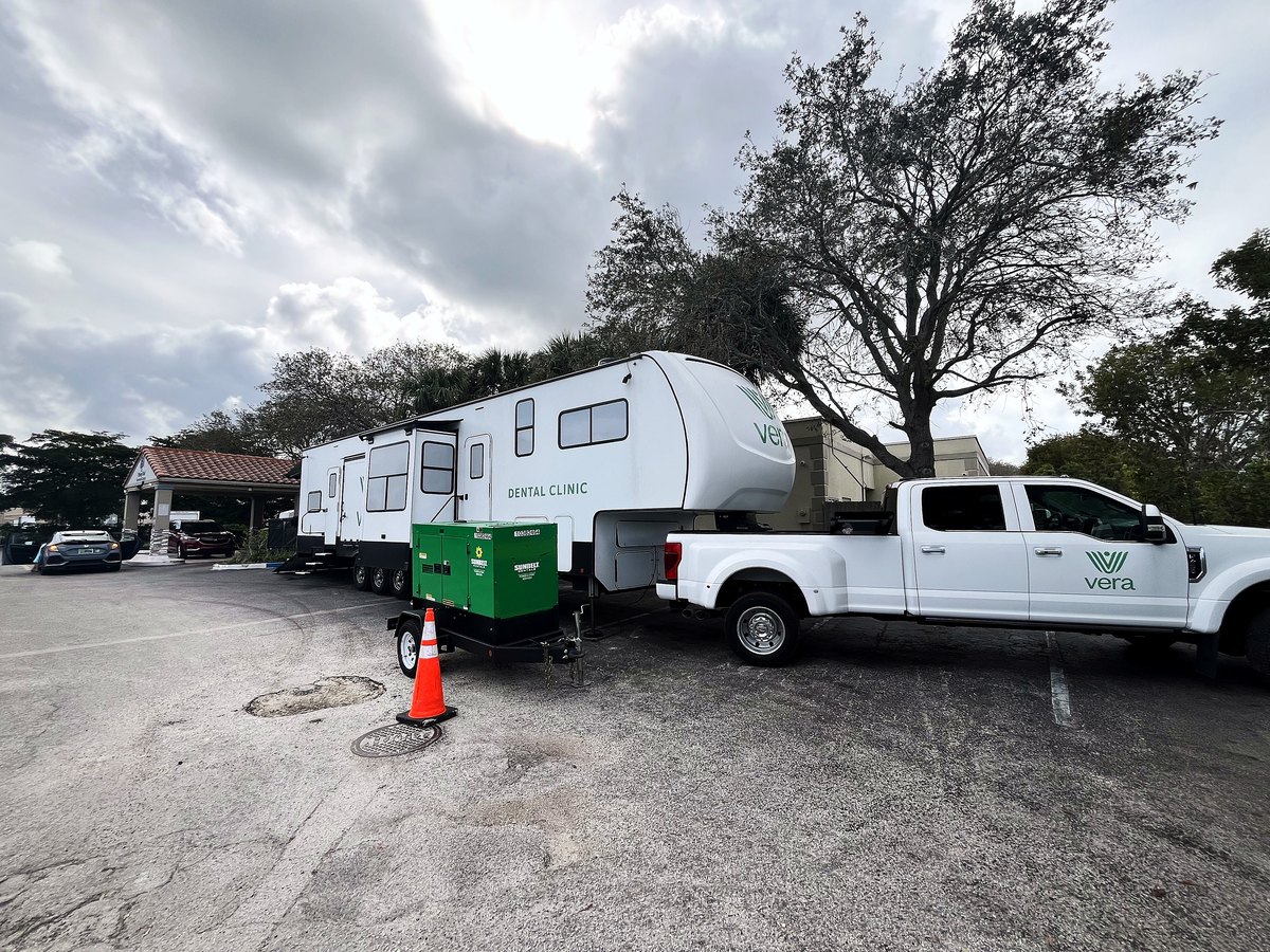 Vera Dental Profiling Camps unit and support vehicle on-site